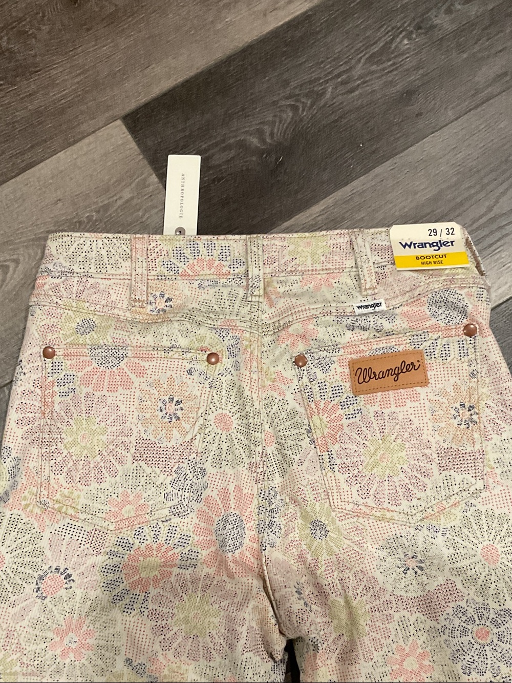 Wrangler Beige Floral Wide Leg Jeans - Picture 2 of 4